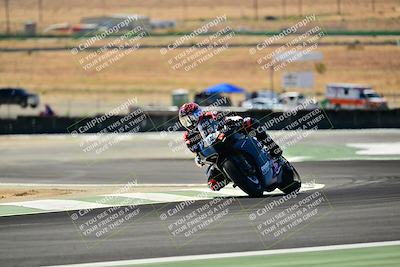 media/Sep-07-2025-TrackXperience (Sun) [[ee17e62fad]]/Level 3/Session 4 (Lower Chicane)/